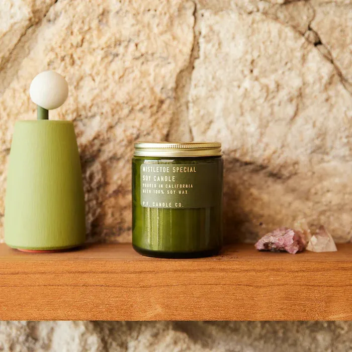 7.2 Soy Candle (Mistletoe Special)