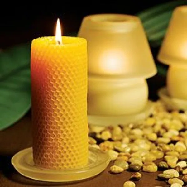 Beeswax Honeycomb Candle, Big