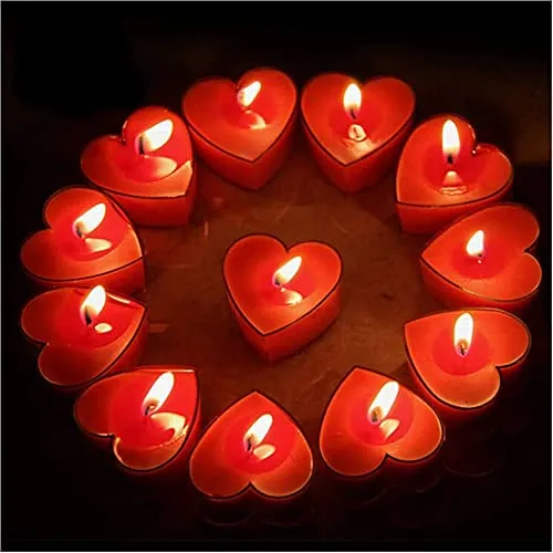 Decor Art Sweet Romantic Love Heart Shaped Floating Candle, Heart Shaped Unscented Tea Lights Candles Smokeless Tealight Candles - Decorations for Wedding, Party, Votives (Pack of 10, Wax)
