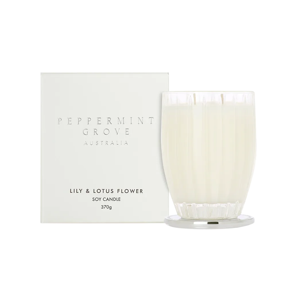 Lily & Lotus Flower Soy Candle 370g