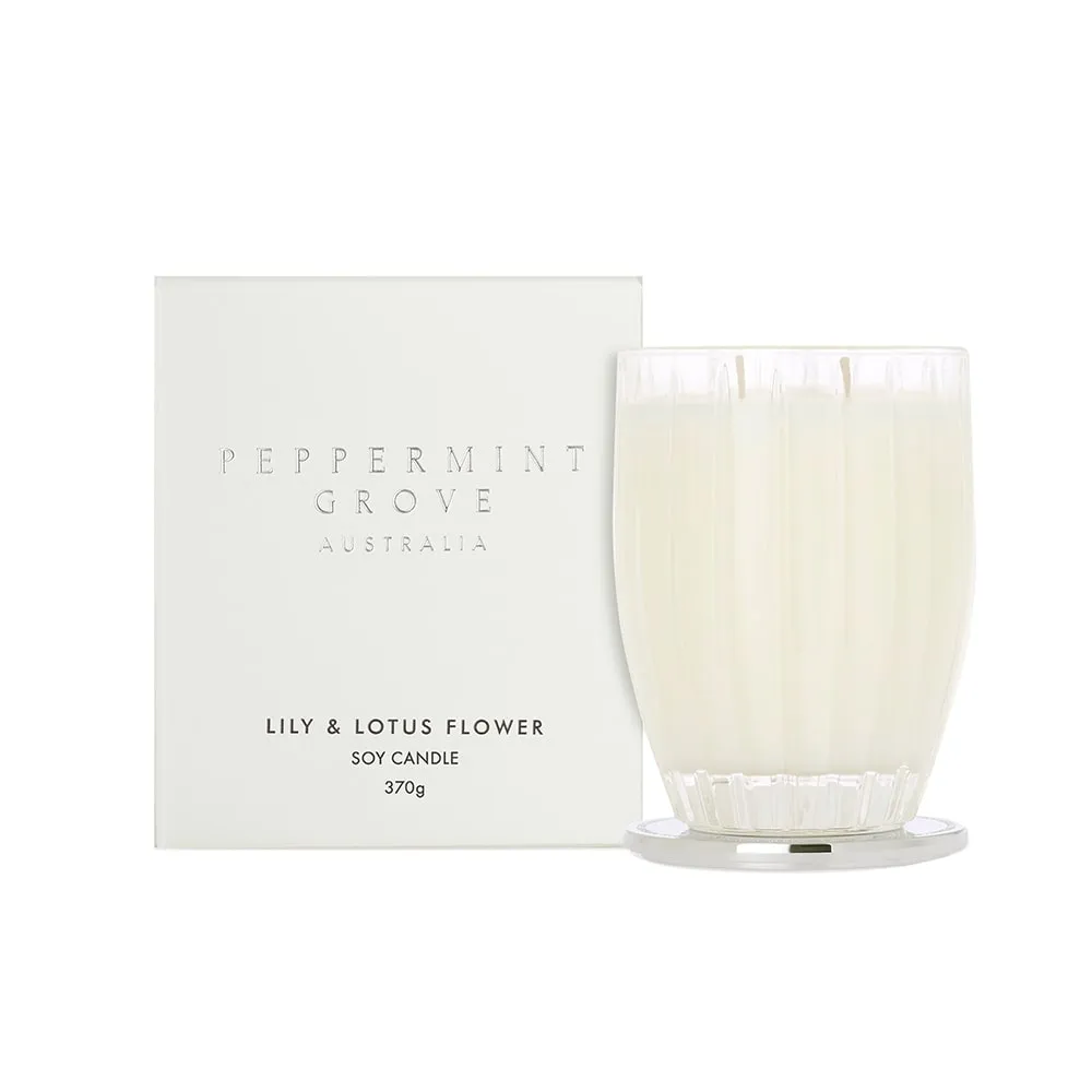 Lily & Lotus Flower Soy Candle 370g
