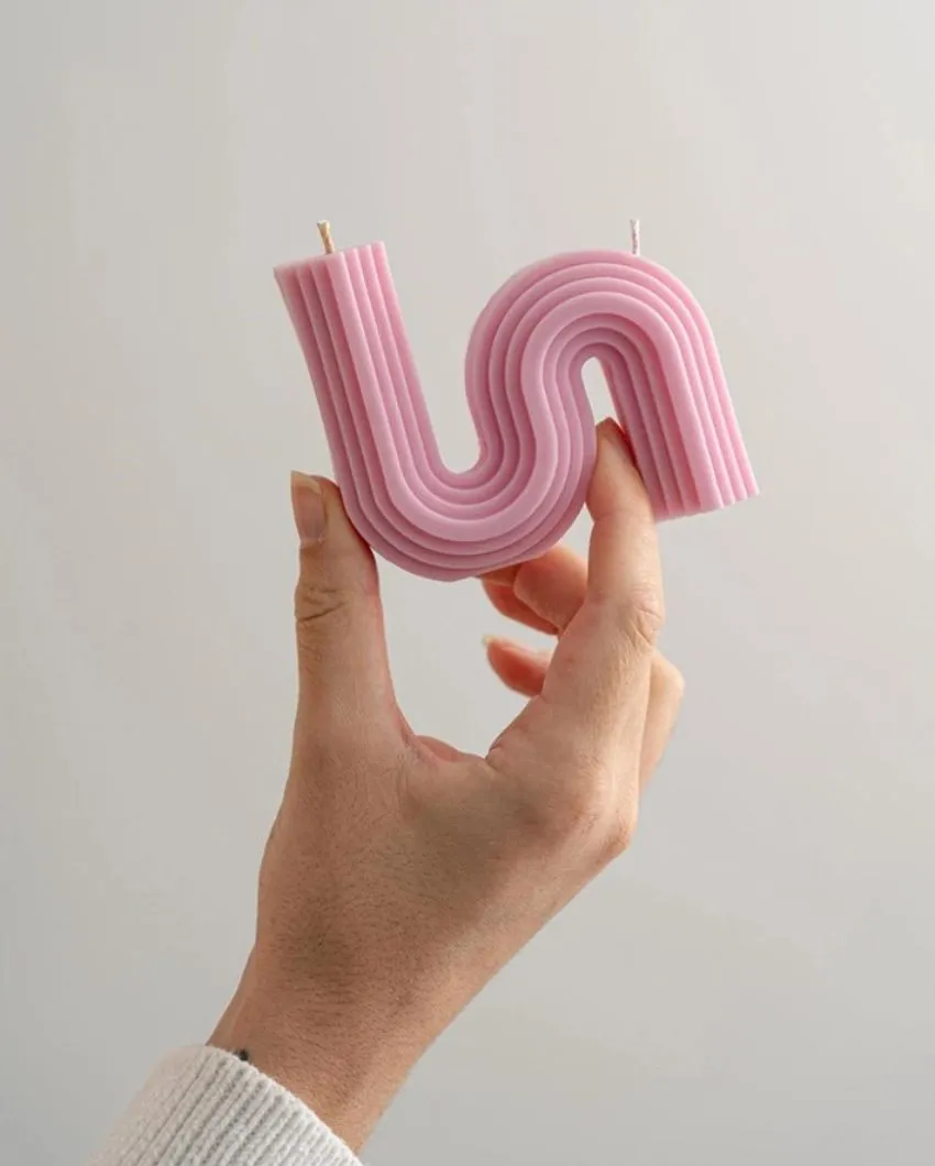 Serpent Candles| Pink | Set of 2 | 7.87 x 3.81 x 7.87 cm / 3.1 x 2 x 3.1 inches