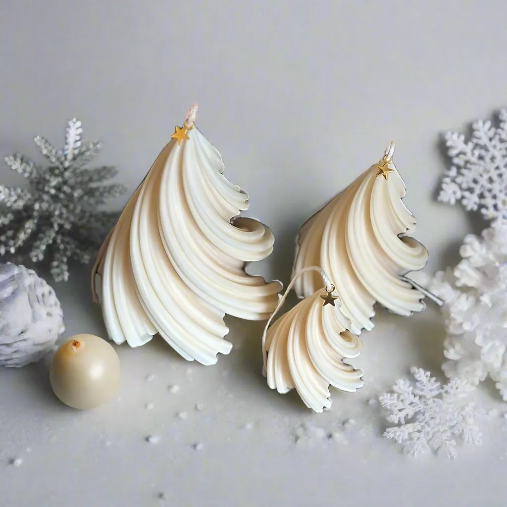Twirl Christmas Tree Candles